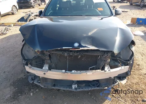 2014 Mercedes-Benz E 350 from USA, damaged, VIN WDDHF5KB4EB062550